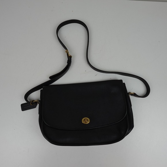 Coach Handbags - Vintage 1980s Coach Leatherware Leather Crossbody Shoulder Bag Womens Black USA